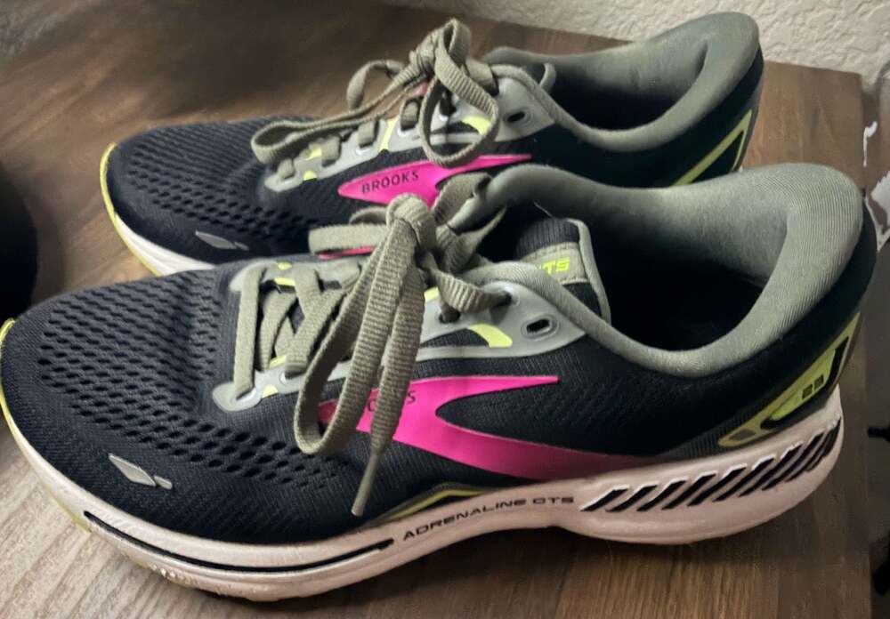 Brooks Women's Adrenaline GTS 23 Running Shoes in Black/Pink/Sharp Green